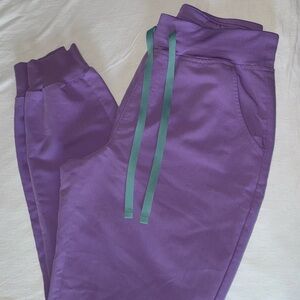 Figs Zamora Scrub Pant Lilac Dawn